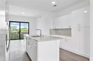 440 E 16th St, Hialeah, FL 33010 - Photo 7