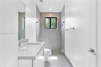 440 E 16th St #436, Hialeah, FL 33010 - Photo 19