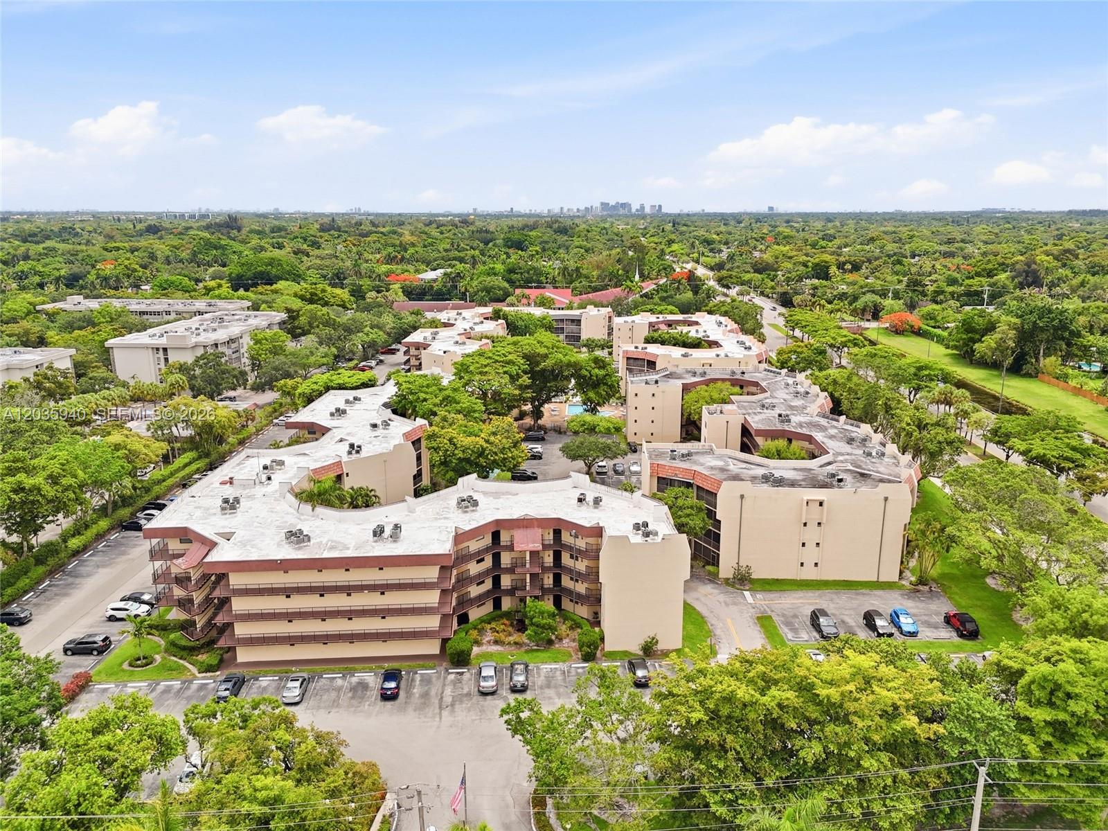 6855 W Broward Blvd #212 main architectural view