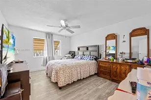 5839 La Pinata Blvd, Greenacres, FL 33463 - Photo 13
