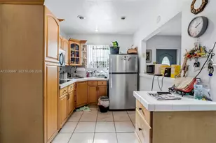 2300 NW 9th St, Miami, FL 33125 - Photo 5