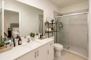 3476 W 114th Terrace, Hialeah Gardens, FL 33018 - Photo 9