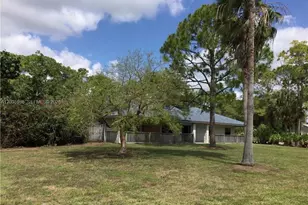 7261 140th Ave N, West Palm Beach, FL 33412 - Photo 3
