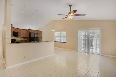 16270 La Costa Dr, Weston, FL 33326 - Photo 9