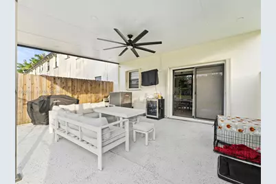 3701 NE 4th St, Homestead, FL 33033 - Photo 23