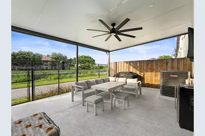 3701 NE 4th St, Homestead, FL 33033 - Photo 23