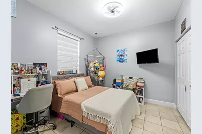 3701 NE 4th St, Homestead, FL 33033 - Photo 17