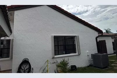 13326 SW 9th Ter, Miami, FL 33184 - Photo 5