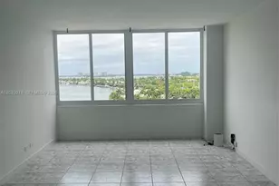7441 Wayne Ave, Miami Beach, FL 33141 - Photo 13