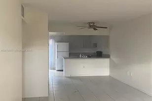 15695 SW 82nd Cir Ln, Miami, FL 33193 - Photo 1