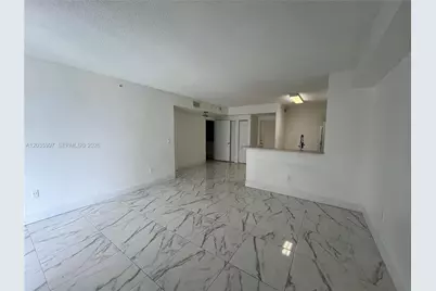 5085 NW 7th St #711, Miami, FL 33126 - Photo 7