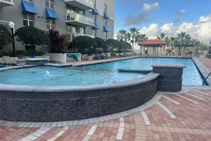 5085 NW 7th St, Miami, FL 33126 - Photo 17