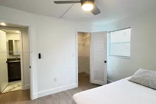 8300 Sunrise Lakes Blvd, Sunrise, FL 33322 - Photo 15