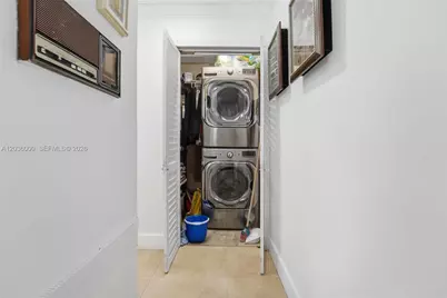 323 NW 136th Pl, Miami, FL 33182 - Photo 19