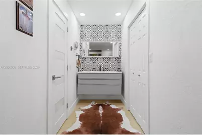 323 NW 136th Pl, Miami, FL 33182 - Photo 33