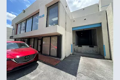 7038 NW 50th St #5-2, Miami, FL 33166 - Photo 3