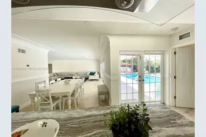 416 N Rainbow Dr, Hollywood, FL 33021 - Photo 5