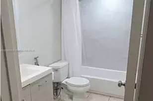 9611 SW 77th Ave, Miami, FL 33156 - Photo 11