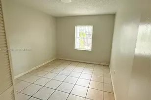 9611 SW 77th Ave, Miami, FL 33156 - Photo 7