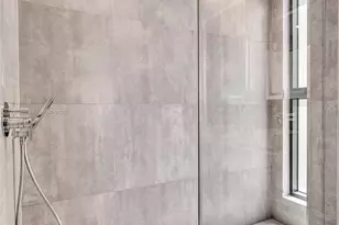 1930 Bay Dr, Miami Beach, FL 33141 - Photo 23