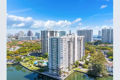18151 NE 31st Ct #PH205, Aventura, FL 33160 - Photo 1
