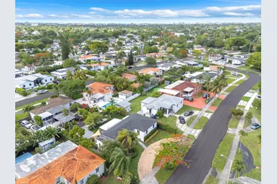 8281 SW 27th Ln, Miami, FL 33155 - Photo 29