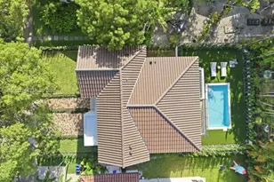 555 Catalonia Ave, Coral Gables, FL 33134 - Photo 43