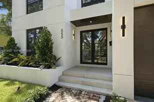 555 Catalonia Ave, Coral Gables, FL 33134 - Photo 3
