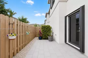 1608 SW 28th St, Fort Lauderdale, FL 33315 - Photo 27