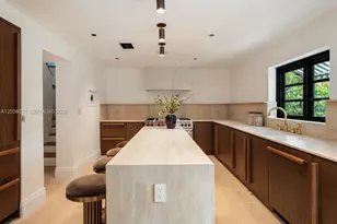 4727 N Bay Rd, Miami Beach, FL 33140 - Photo 21