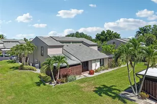 12939 Cherrydale Ct, Fort Myers, FL 33919 - Photo 35