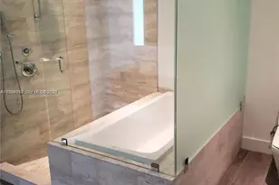2900 NE 7th Ave, Miami, FL 33137 - Photo 9