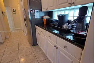 11253 NW 47th Ln, Doral, FL 33178 - Photo 11