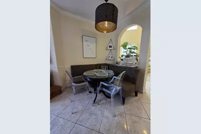 11253 NW 47th Ln, Doral, FL 33178 - Photo 13