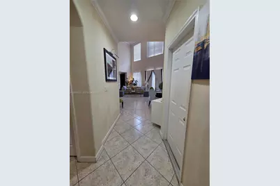 11253 NW 47th Ln, Doral, FL 33178 - Photo 7