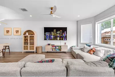 11203 NW 73rd Ter, Doral, FL 33178 - Photo 13