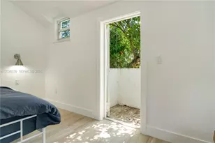 3125 Paola Dr, Miami, FL 33133 - Photo 13