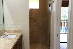 3227 Gifford Ln, Miami, FL 33133 - Photo 23