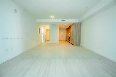 77 SE 5th St #1607, Miami, FL 33131 - Photo 5