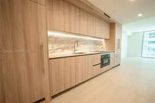 77 SE 5th St, Miami, FL 33131 - Photo 1