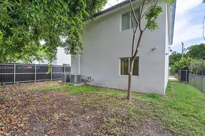 1766 NW 68th Ter, Miami, FL 33147 - Photo 41