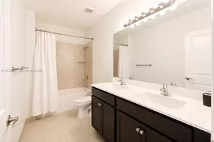 2450 SE 1st St, Homestead, FL 33033 - Photo 19