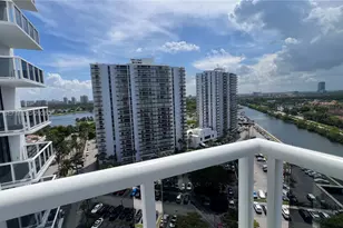 20505 E Country Club Dr, Aventura, FL 33180 - Photo 5