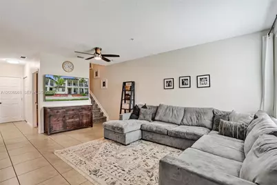 4601 Mimosa Ter #1309, Coconut Creek, FL 33073 - Photo 11