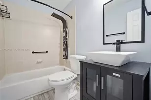 5001 SW 21st St, West Park, FL 33023 - Photo 19
