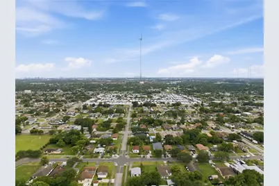 5001 SW 21st St, West Park, FL 33023 - Photo 39