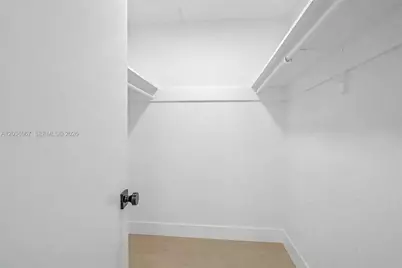 5555 Collins Ave #7B, Miami Beach, FL 33140 - Photo 13