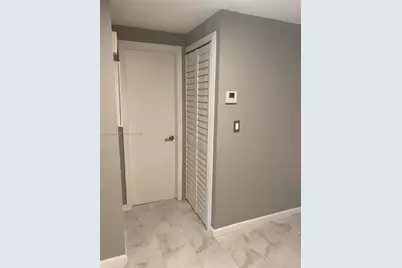 590 NE 199th Ter #2Y, Miami, FL 33179 - Photo 11