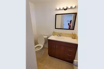 7900 Tatum Waterway Dr #502, Miami Beach, FL 33141 - Photo 23