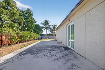 27701 SW 162nd Ct, Homestead, FL 33031 - Photo 29